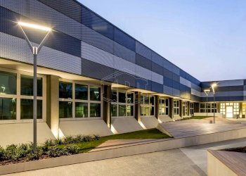 Locale Commerciale Via Del Lavoro 47, Casalecchio di Reno - foto 1