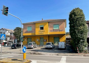 Locale Commerciale Via Marecchiese 666, Rimini - foto 2