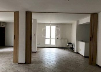 Ufficio Corso Porta Reno, Ferrara (zona Centro Storico) - foto 2