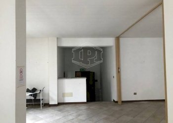 Ufficio Corso Porta Reno, Ferrara (zona Centro Storico) - foto 3