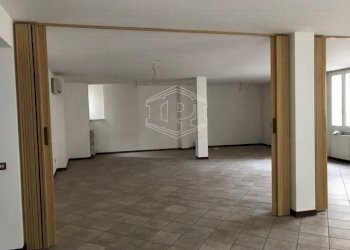 Ufficio Corso Porta Reno, Ferrara (zona Centro Storico) - foto 4