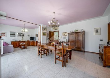 Four-room apartment Via Rosemberg, Bibbiano - photo 6