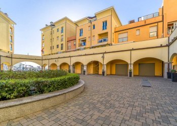 Appartamento Via Cibrario, Genova (zona Sestri Ponente) - foto 2