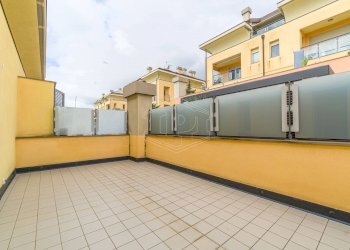 Appartamento Via Cibrario, Genova (zona Sestri Ponente) - foto 3