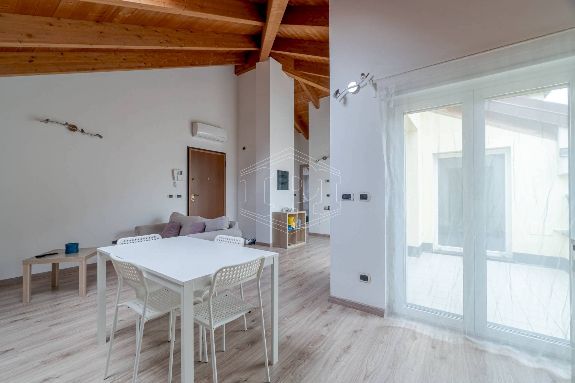 Two-room apartment Via Luigi Cibrario, Genova (neighborhood Sestri Ponente) - photo 1