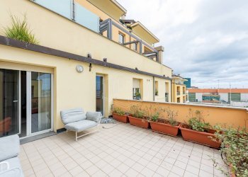 Appartamento Via Luigi Cibrario, Genova (zona Sestri Ponente) - foto 3