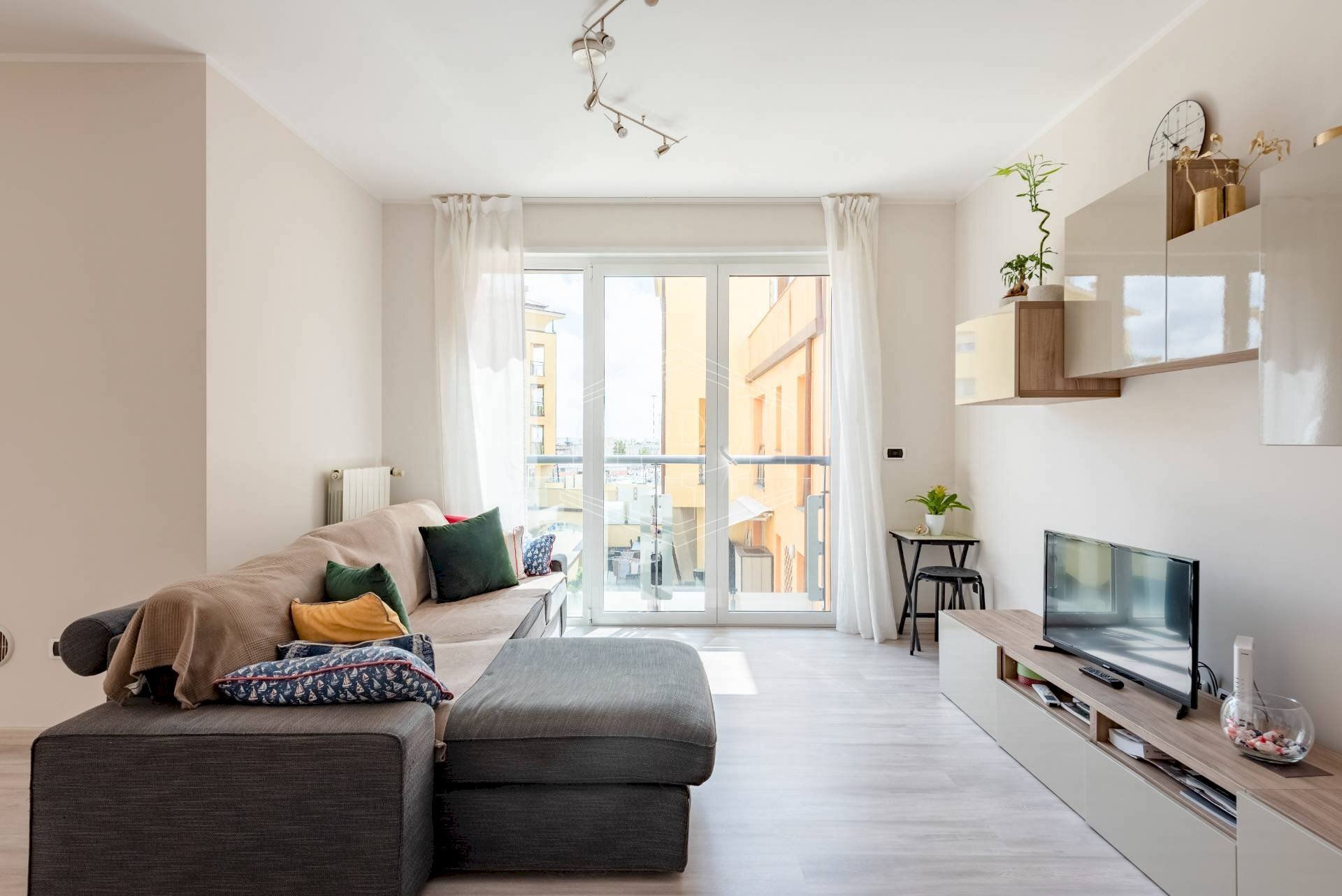 Apartment Via Luigi Cibrario, Genova (neighborhood Sestri Ponente) - photo 2