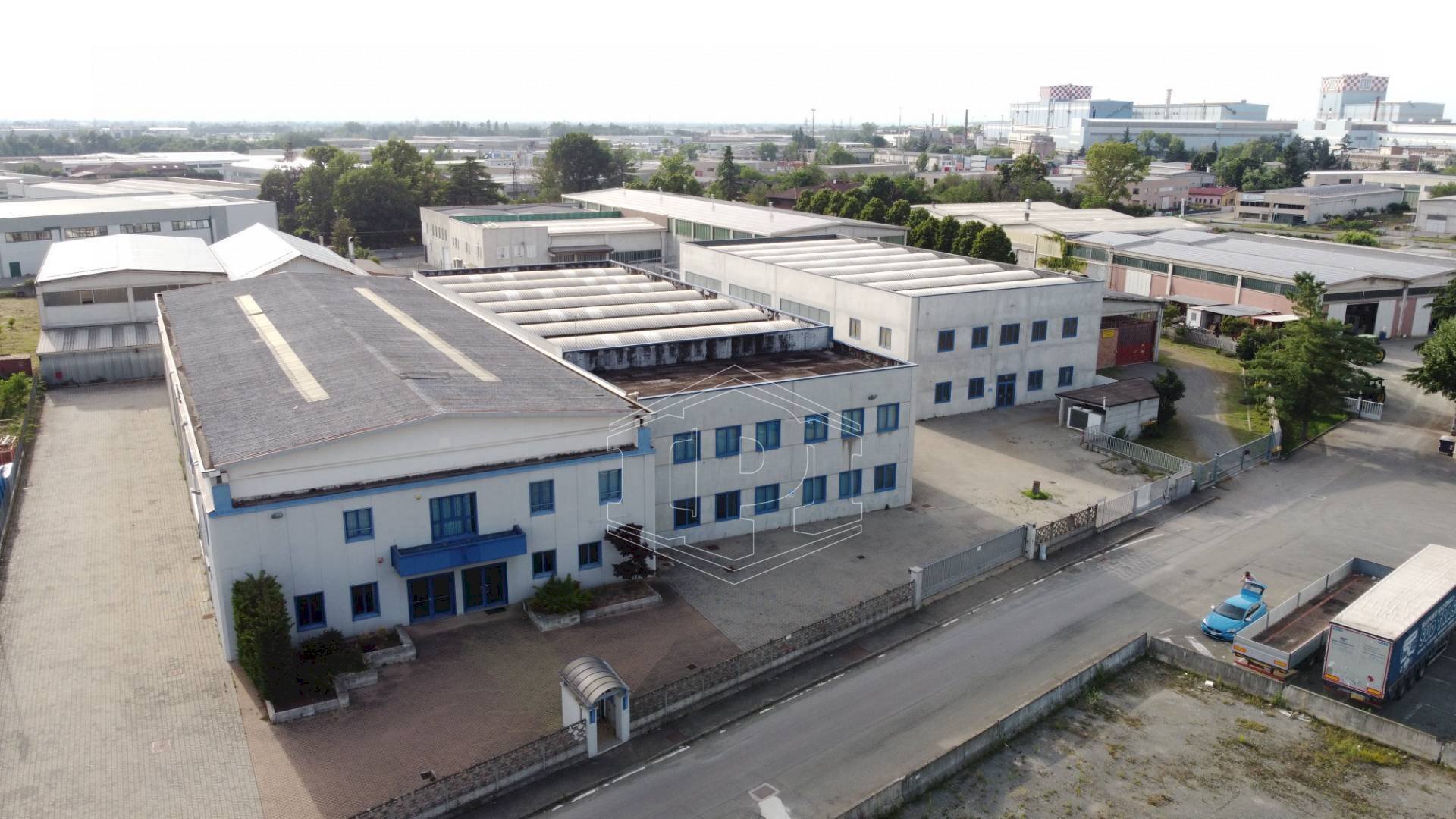 Capannone Strada del Turchino, Novi Ligure - foto 3