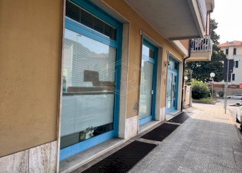 Locale Commerciale Via San Rufino, Chiavari - foto 1