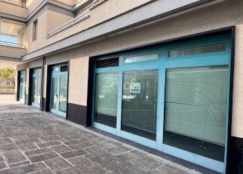 Locale Commerciale Piazza la Scafa 9, Lavagna - foto 6