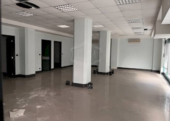 Locale Commerciale Piazza la Scafa 9, Lavagna - foto 9