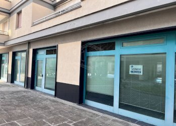 Locale Commerciale Piazza la Scafa 9, Lavagna - foto 14