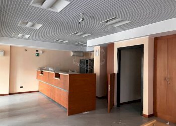 Locale Commerciale Via del Commercio, Moconesi - foto 8