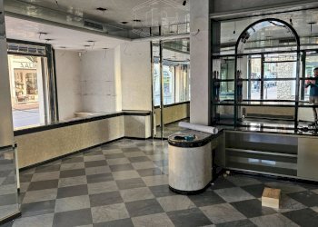 Locale Commerciale Via Vittorio Emanuele II, Bordighera - foto 7