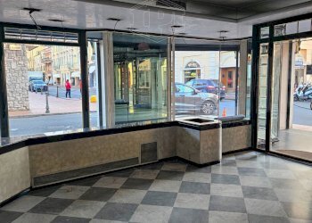 Locale Commerciale Via Vittorio Emanuele II, Bordighera - foto 11