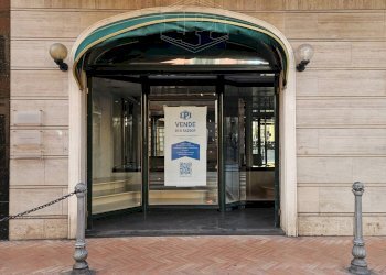 Locale Commerciale Via Vittorio Emanuele II, Bordighera - foto 13