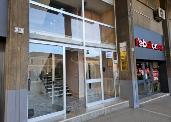 Ufficio Piazza Unità Nazionale, Imperia - foto 2