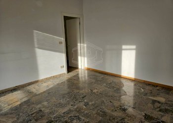 Ufficio Piazza Unità Nazionale, Imperia - foto 17