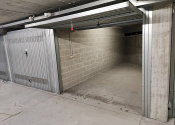 Box Via Luigi Cibrario, Genova (zona Sestri Ponente) - foto 4