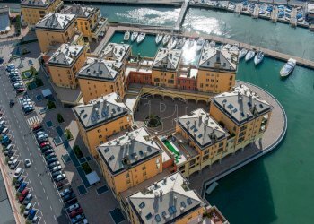 Box Via Luigi Cibrario, Genova (zona Sestri Ponente) - foto 14