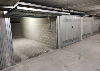 Box Via Luigi Cibrario, Genova (zona Sestri Ponente) - foto 4