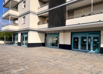 Locale Commerciale Piazza la Scafa 9, Lavagna - foto 4