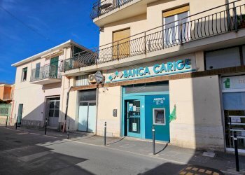 Locale Commerciale corso villaregia, Riva Ligure - foto 1