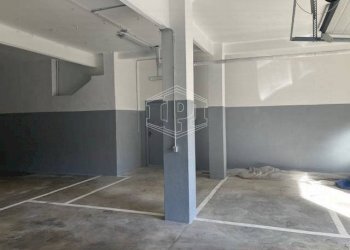 Posto Auto Via Livorno, Genova - foto 4