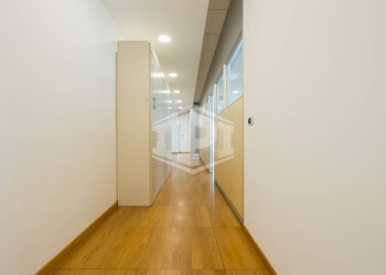Office Via Luigi Cibrario, Genova (neighborhood Sestri Ponente) - photo 6