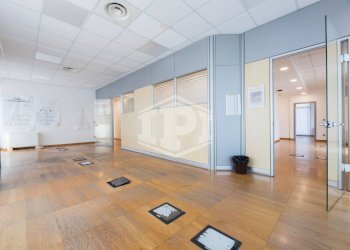 Office Via Luigi Cibrario, Genova (neighborhood Sestri Ponente) - photo 8