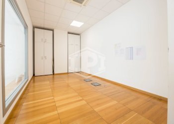 Office Via Luigi Cibrario, Genova (neighborhood Sestri Ponente) - photo 9