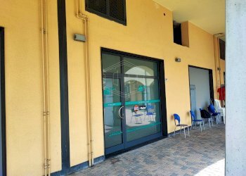 Ufficio Via Luigi Cibrario, Genova (zona Sestri Ponente) - foto 1