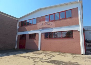 Capannone Terno d'Isola - foto 1