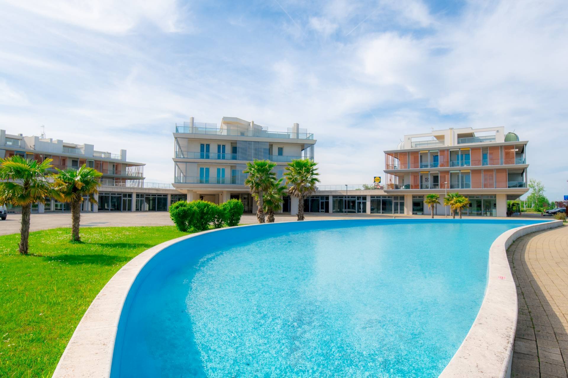 Altro Piazza L. Tenco, Jesolo - foto 1