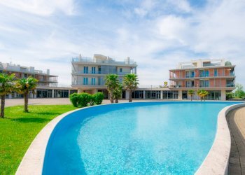 Altro Piazza L. Tenco, Jesolo - foto 1