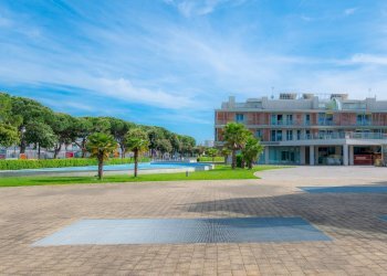 Altro Piazza L. Tenco, Jesolo - foto 4