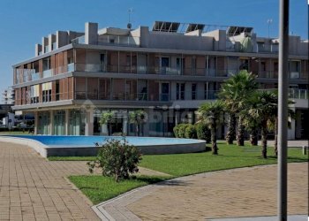 Altro Piazza L. Tenco, Jesolo - foto 5