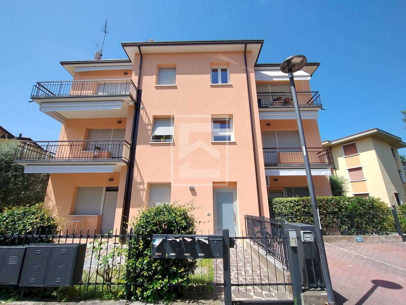 Three-room apartment Via Sorelle Agazzi, Salò - photo 3