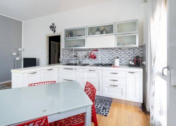 Trilocale Via Sorelle Agazzi, Salò - foto 2