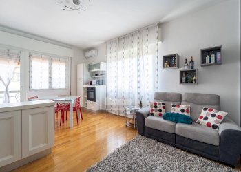 Trilocale Via Sorelle Agazzi, Salò - foto 8