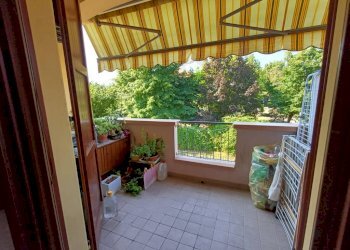 Balcone - Trilocale via Roma, Rolo - foto 1