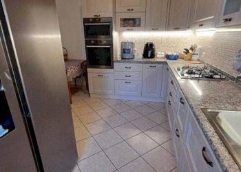 Cucina - Trilocale via Roma, Rolo - foto 14