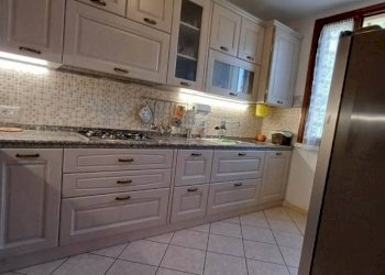 Cucina - Trilocale via Roma, Rolo - foto 18