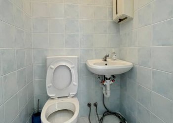 BAGNO - Negozio via Antonio Burlando, 116r, Genova (zona Marassi) - foto 8
