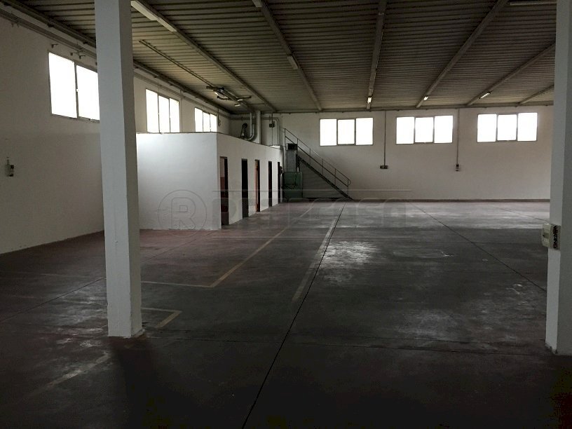 IMG_1666.JPG - Commercial Premises Via Guglielmo Marconi 2C, Santa Maria a Monte - photo 1