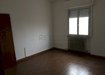 IMG_1678.JPG - Locale Commerciale Via Guglielmo Marconi 2C, Santa Maria a Monte - foto 18