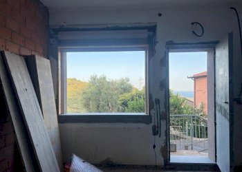 image00002.jpeg - Porzione di casa Diano Arentino - foto 4