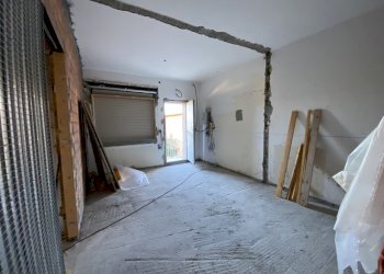 image00029.jpeg - Porzione di casa Diano Arentino - foto 30