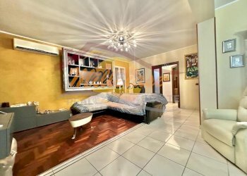 9be3568b-5db8-4a1e-ab1e-f37ef2ceaad7.jpeg - Casa indipendente Via Luigi Maria Monti, Siracusa - foto 7