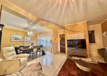 fb1b49a2-aab2-450f-9807-df8934927cb9.jpeg - Casa indipendente Via Luigi Maria Monti, Siracusa - foto 23